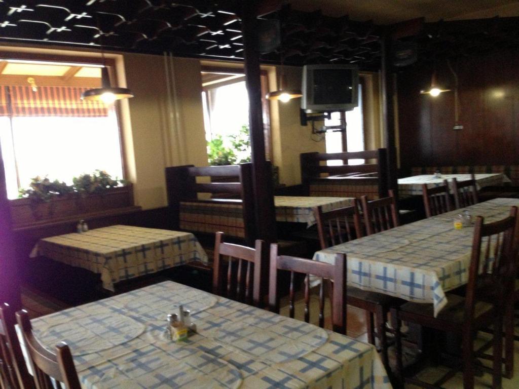 Panorama Panzio Bed & Breakfast Tatabanya Ngoại thất bức ảnh